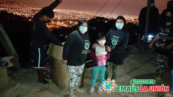 ¡Libera espacio y ayuda con la recolección de ropa usada en Mi Perú!