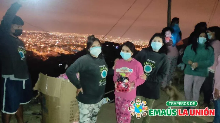 ¡Libera espacio y ayuda! Recolección de Ropa Usada en San Juan de Miraflores