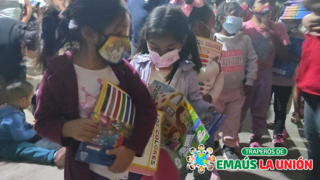 Donar libros usados en Pachacámac: ¡Ayuda a Traperos de Emaús La Unión a transformar vidas!